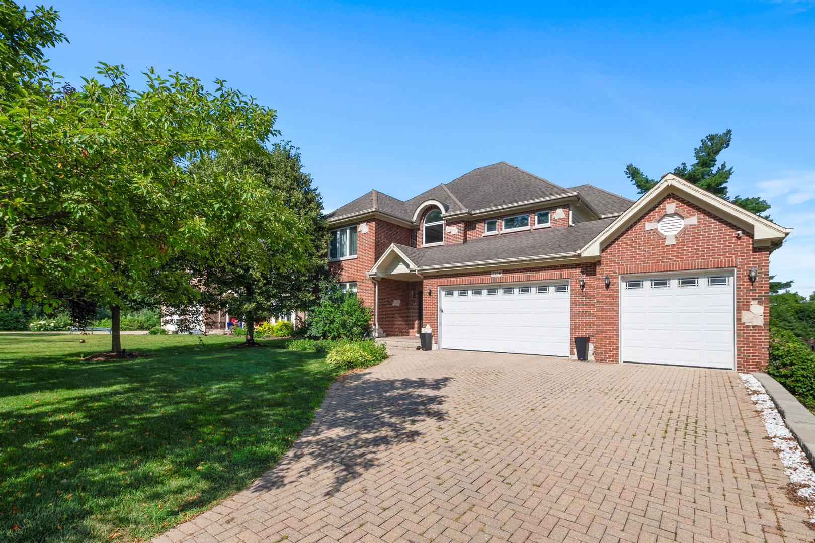 7715 VIRGINIA Court