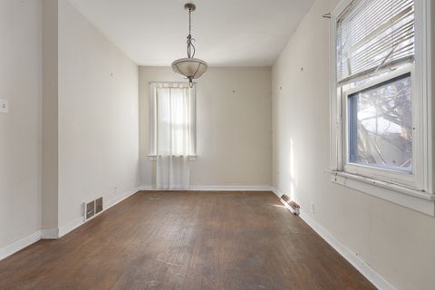 Tiny photo for 3310 186th Street, Lansing, IL 60438 (MLS # 12556310)