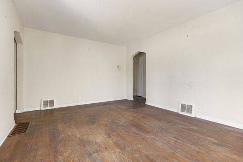 Tiny photo for 3310 186th Street, Lansing, IL 60438 (MLS # 12556310)