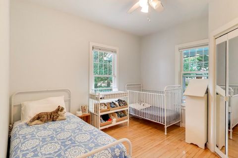 Tiny photo for 121 W Fremont Street, Arlington Heights, IL 60004 (MLS # 12520467)