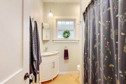 Tiny photo for 121 W Fremont Street, Arlington Heights, IL 60004 (MLS # 12520467)