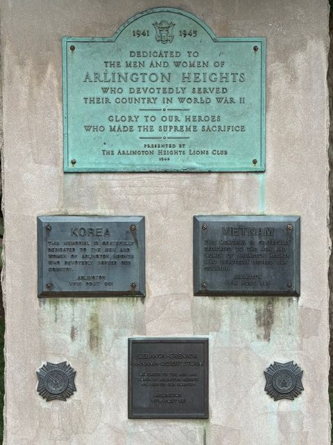 Tiny photo for 121 W Fremont Street, Arlington Heights, IL 60004 (MLS # 12520467)