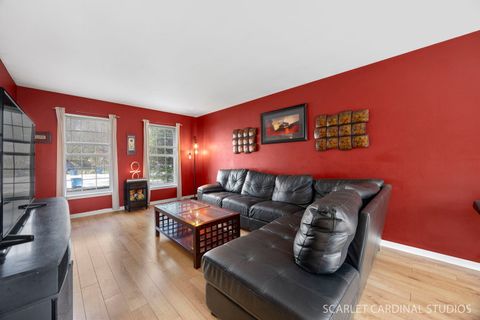 Tiny photo for 741 Cooper Court E, Aurora, IL 60504 (MLS # 12619697)