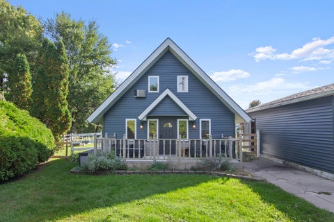 Tiny photo for 4686 E 2351st Road, Lake Holiday, IL 60552 (MLS # 12781972)