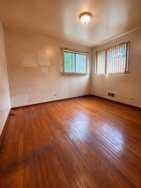 Tiny photo for 10834 S Keeler Avenue, Oak Lawn, IL 60453 (MLS # 12715925)