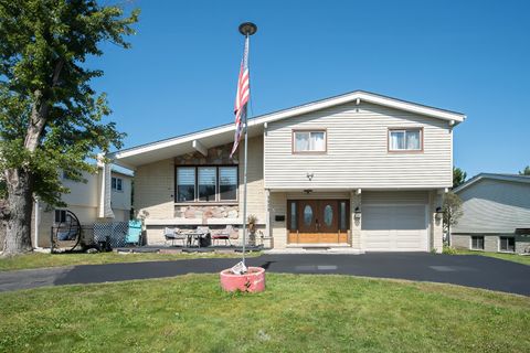 Photo of 9909 N Huber Lane, Niles, IL 60714 (MLS # 12558133)