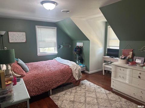 Tiny photo for 37 WESTWOOD Lane, Murphysboro, IL 62966 (MLS # EB460451)