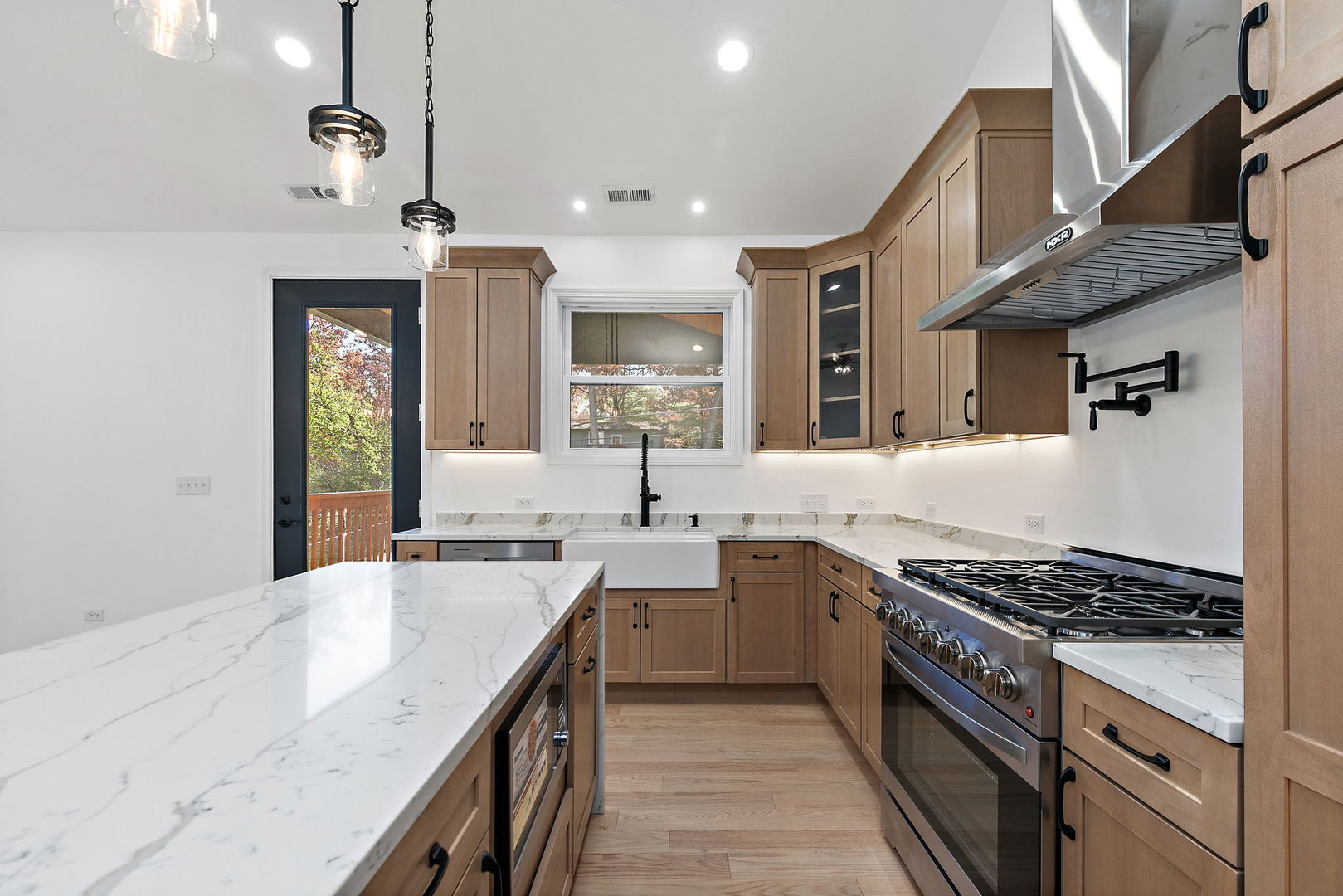 8611 Dorr Road