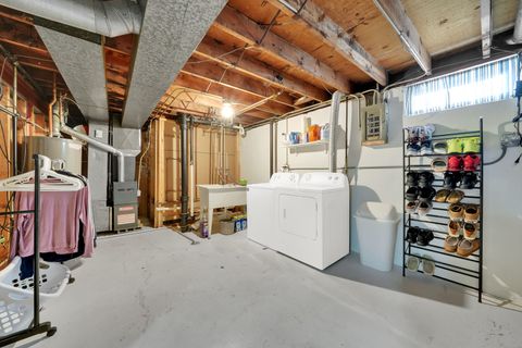 Tiny photo for 19 Mohawk Drive, Thornton, IL 60476 (MLS # 12521079)