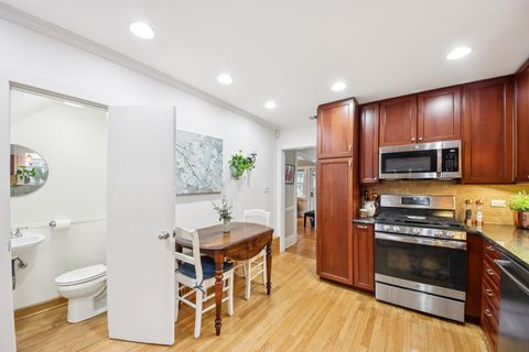 Tiny photo for 806 N Euclid Avenue, Oak Park, IL 60302 (MLS # 12571896)