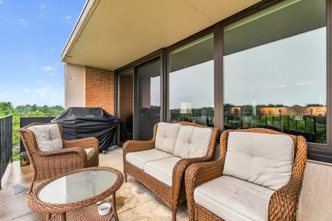 Tiny photo for 101 Bar Harbour Road #6T, Schaumburg, IL 60193 (MLS # 12769509)