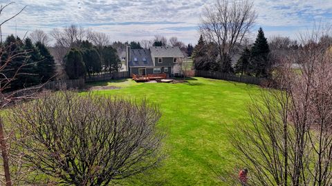 Tiny photo for 2S904 Heritage Glen Court, Batavia, IL 60510 (MLS # 12574363)