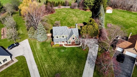 Tiny photo for 2S904 Heritage Glen Court, Batavia, IL 60510 (MLS # 12574363)