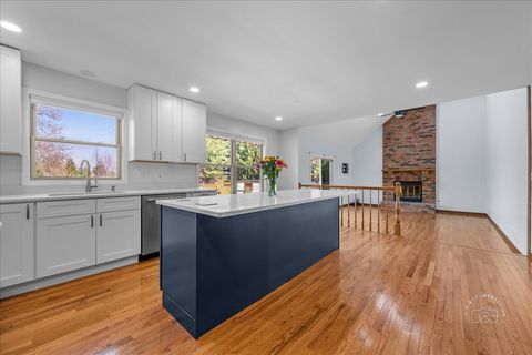 Tiny photo for 2S904 Heritage Glen Court, Batavia, IL 60510 (MLS # 12574363)