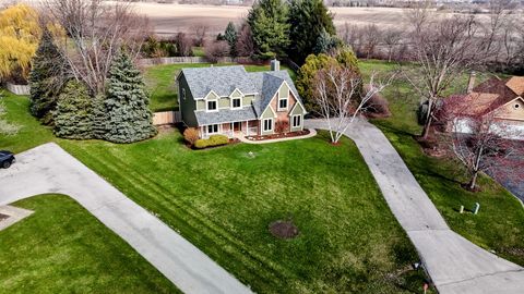 Tiny photo for 2S904 Heritage Glen Court, Batavia, IL 60510 (MLS # 12574363)