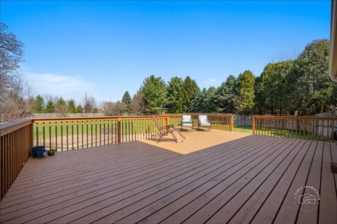 Tiny photo for 2S904 Heritage Glen Court, Batavia, IL 60510 (MLS # 12574363)