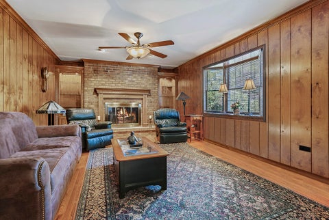 Tiny photo for 403 Sara Avenue, Lemont, IL 60439 (MLS # 12719997)
