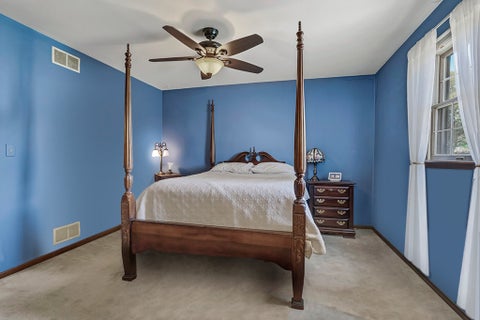 Tiny photo for 403 Sara Avenue, Lemont, IL 60439 (MLS # 12719997)