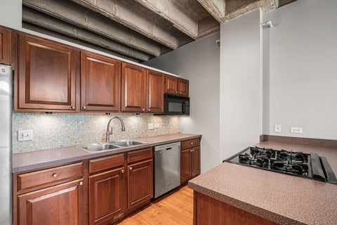 Tiny photo for 811 S Lytle Street #110, Chicago, IL 60607 (MLS # 12694014)
