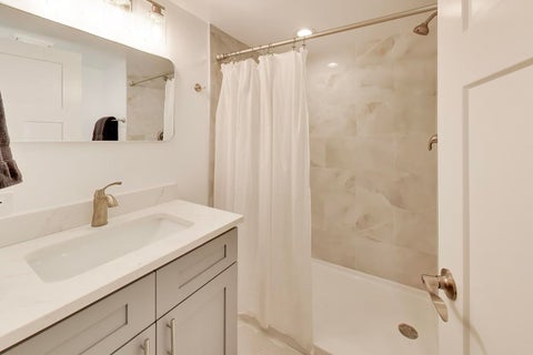Tiny photo for 7528 W Winnemac Avenue, Harwood Heights, IL 60706 (MLS # 12721125)