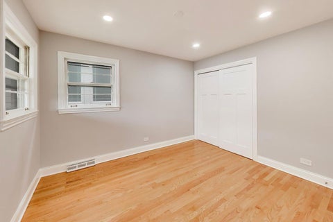 Tiny photo for 7528 W Winnemac Avenue, Harwood Heights, IL 60706 (MLS # 12721125)