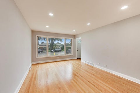Tiny photo for 7528 W Winnemac Avenue, Harwood Heights, IL 60706 (MLS # 12721125)