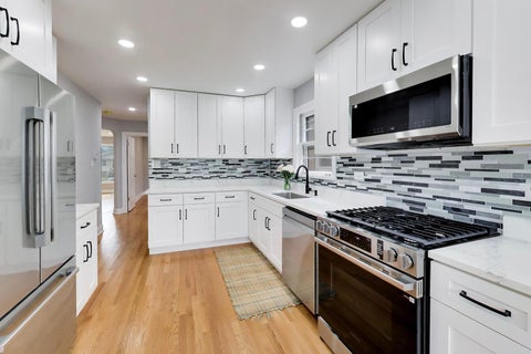 Tiny photo for 7528 W Winnemac Avenue, Harwood Heights, IL 60706 (MLS # 12721125)