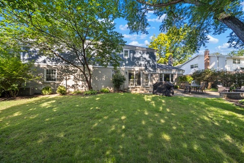 Tiny photo for 2820 Beckwith Court, Northbrook, IL 60062 (MLS # 12752136)