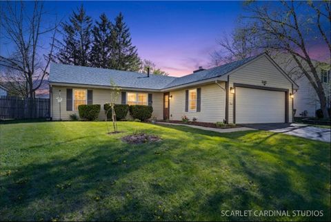 Property photo of 30w161 Mack Road, Warrenville, IL 60555