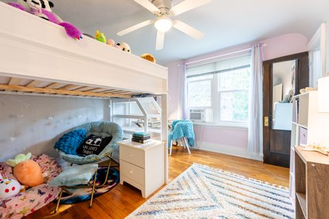 Tiny photo for 1214 W Green Street, Champaign, IL 61821 (MLS # 12684617)