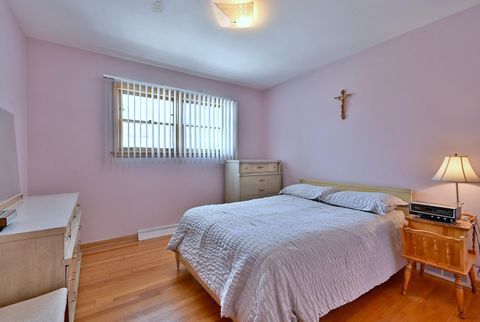 Tiny photo for 7421 W Oakton Street, Niles, IL 60714 (MLS # 12550203)