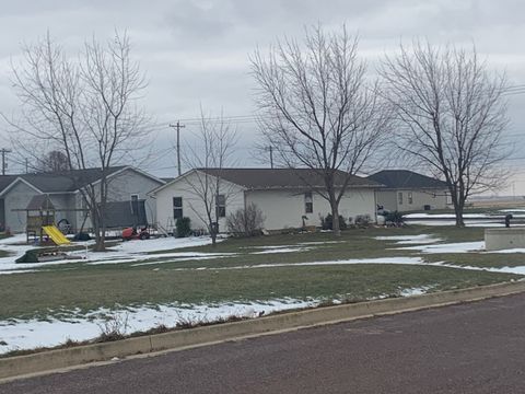 Tiny photo for 357 E Clay Street, El Paso, IL 61738 (MLS # 12528950)