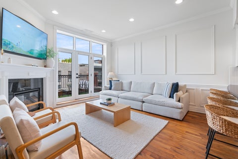 Tiny photo for 2507 N Halsted Street #4, Chicago, IL 60614 (MLS # 12768273)