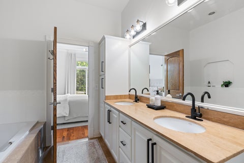 Tiny photo for 2507 N Halsted Street #4, Chicago, IL 60614 (MLS # 12768273)