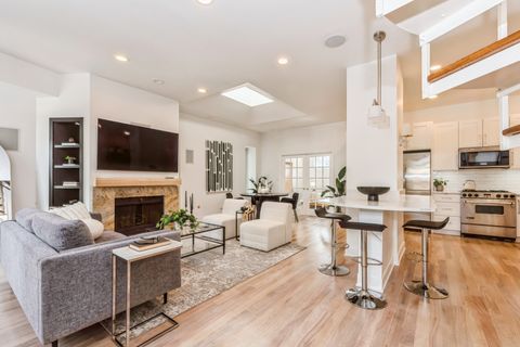 Tiny photo for 1349 W Webster Avenue #5, Chicago, IL 60614 (MLS # 12470959)