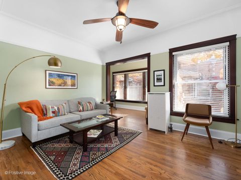 Tiny photo for 1464 W Argyle Street #3N, Chicago, IL 60640 (MLS # 12512359)