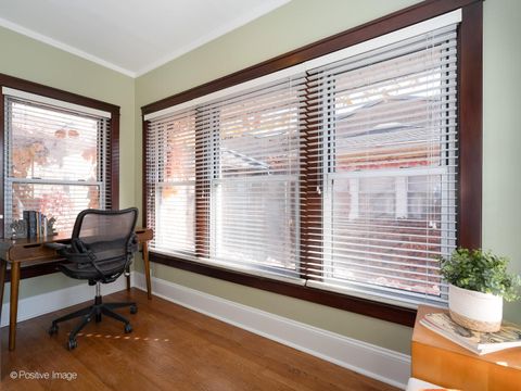 Tiny photo for 1464 W Argyle Street #3N, Chicago, IL 60640 (MLS # 12512359)