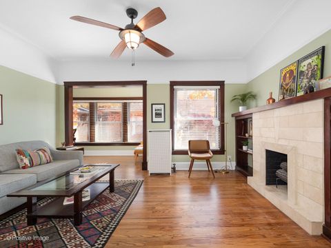 Tiny photo for 1464 W Argyle Street #3N, Chicago, IL 60640 (MLS # 12512359)