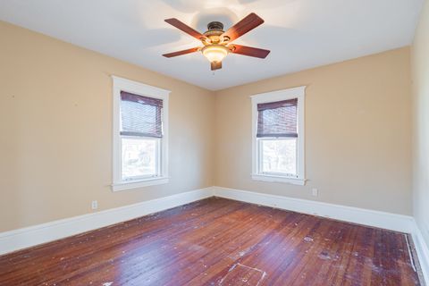 Tiny photo for 401 Willard Avenue, Bloomington, IL 61701 (MLS # 12501115)