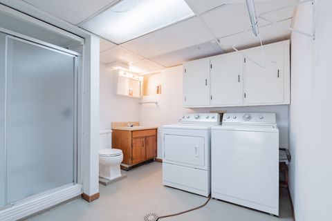 Tiny photo for 401 Willard Avenue, Bloomington, IL 61701 (MLS # 12501115)