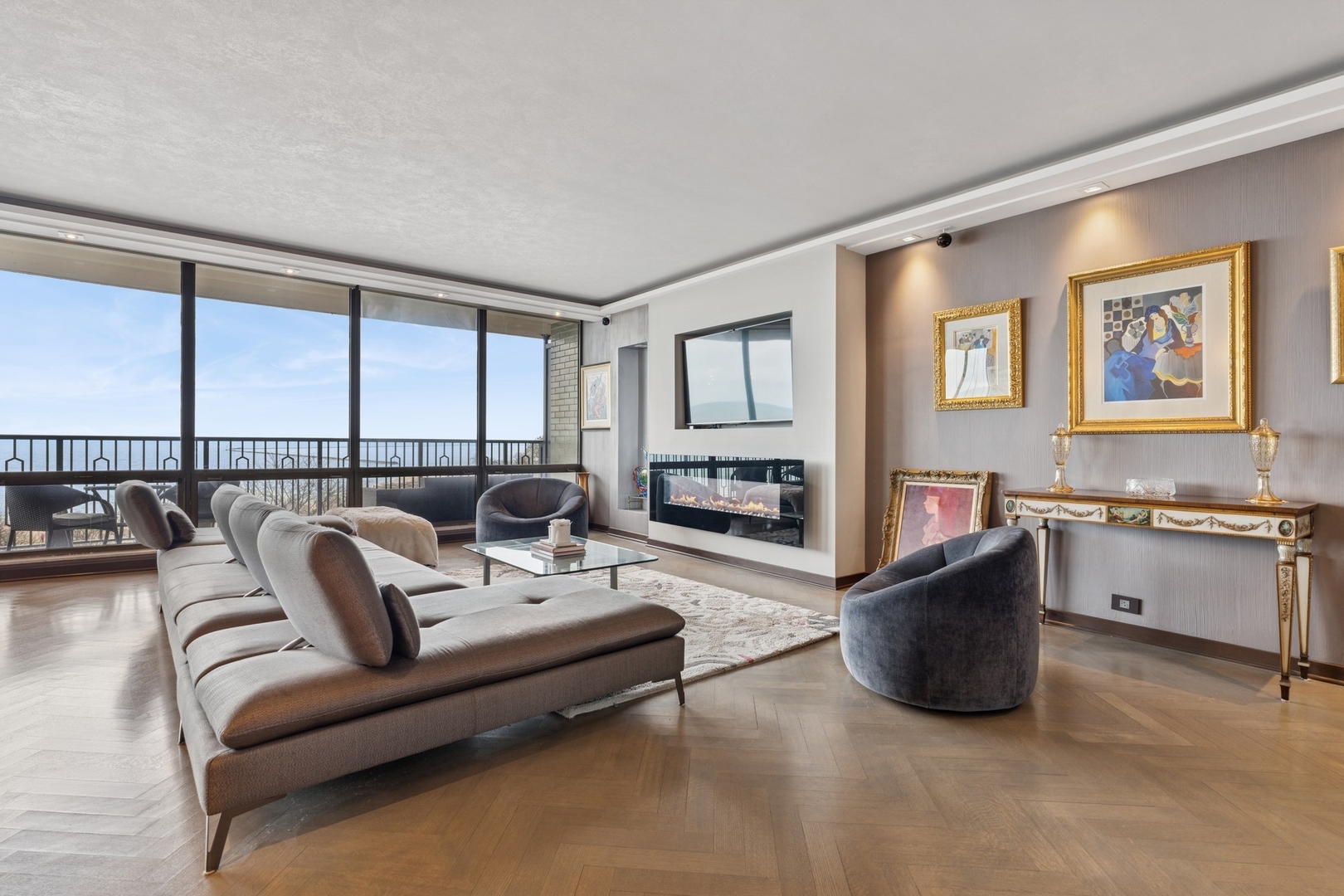 1040 N LAKE SHORE Drive 7C