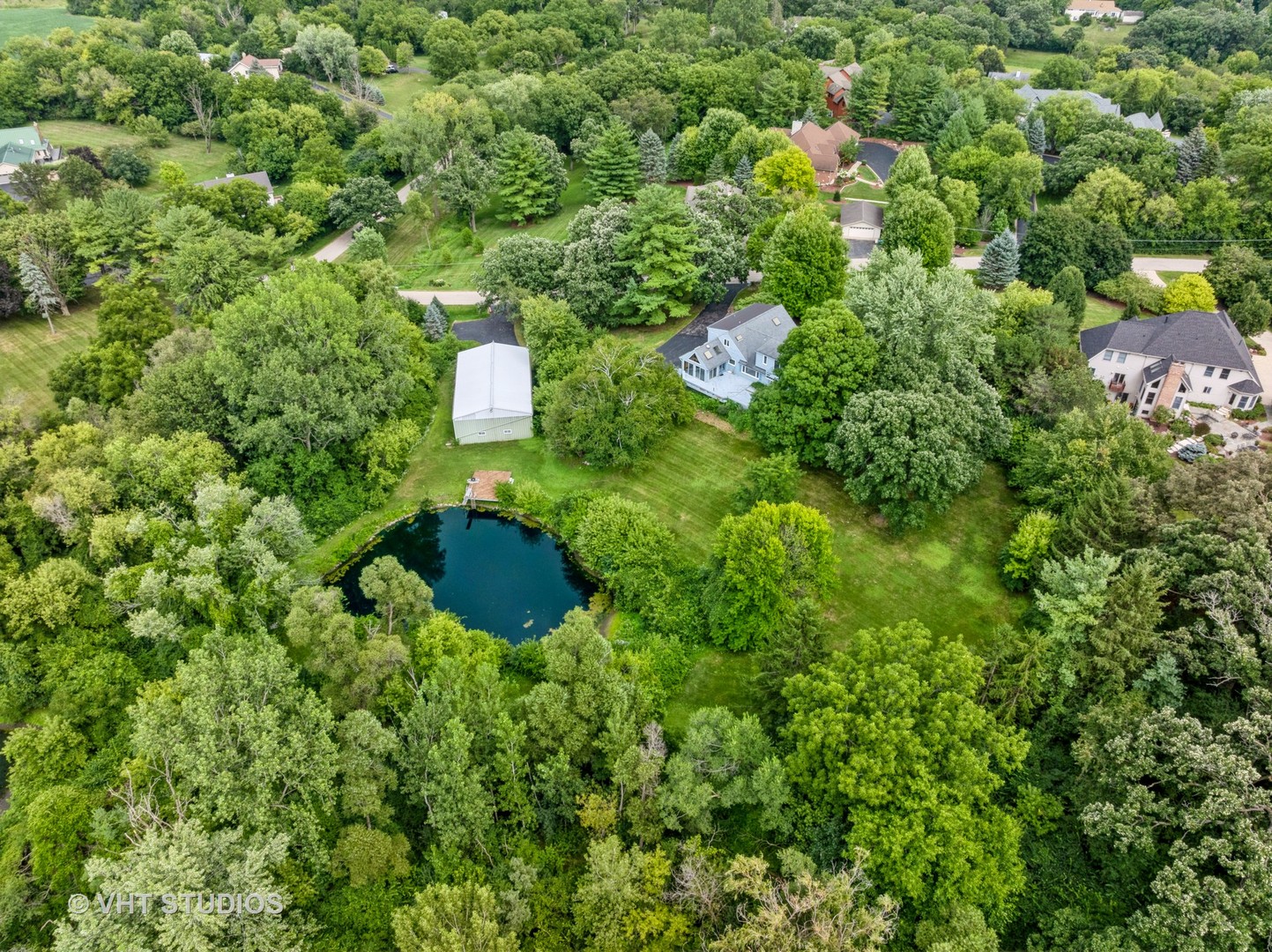 Dundee, Illinois 60118, United States, 5 Bedrooms Bedrooms, ,4 BathroomsBathrooms,Residential,Contingent,214054