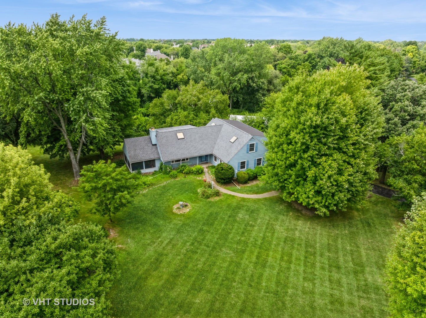 18n732 West Hill Road