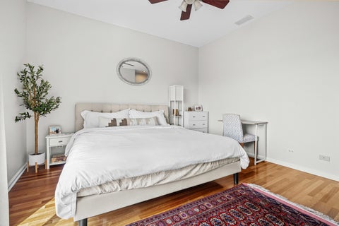 Tiny photo for 1109 W Belmont Avenue #4, Chicago, IL 60657 (MLS # 12717258)