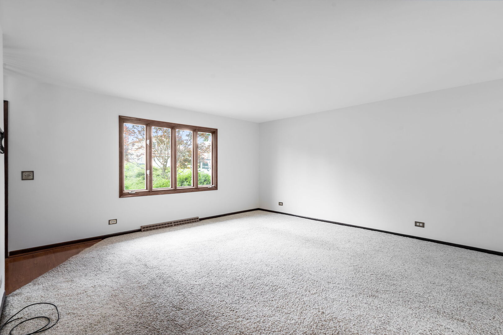 2301 Rolling Ridge Lane