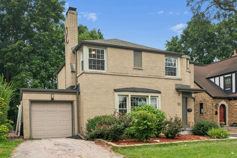 Tiny photo for 2229 Macdonald Lane, Flossmoor, IL 60422 (MLS # 12776889)