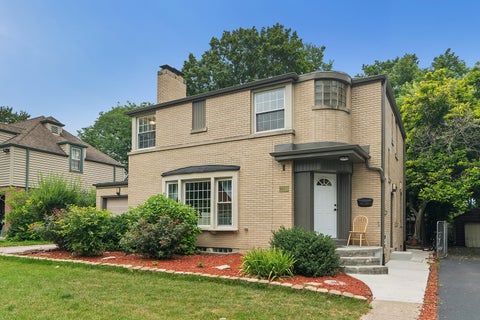 Photo of 2229 Macdonald Lane, Flossmoor, IL 60422 (MLS # 12776889)