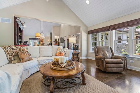 Tiny photo for 11901 S 92nd Avenue, Palos Park, IL 60464 (MLS # 12484410)