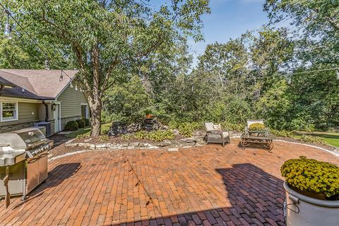 Tiny photo for 11901 S 92nd Avenue, Palos Park, IL 60464 (MLS # 12484410)