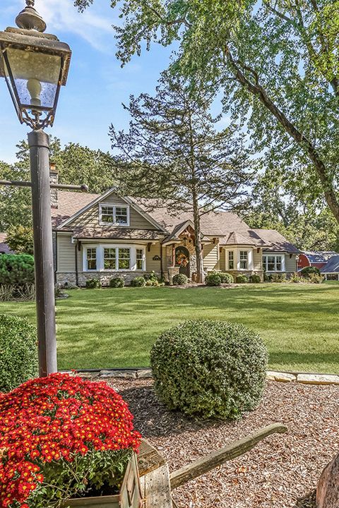 Tiny photo for 11901 S 92nd Avenue, Palos Park, IL 60464 (MLS # 12484410)